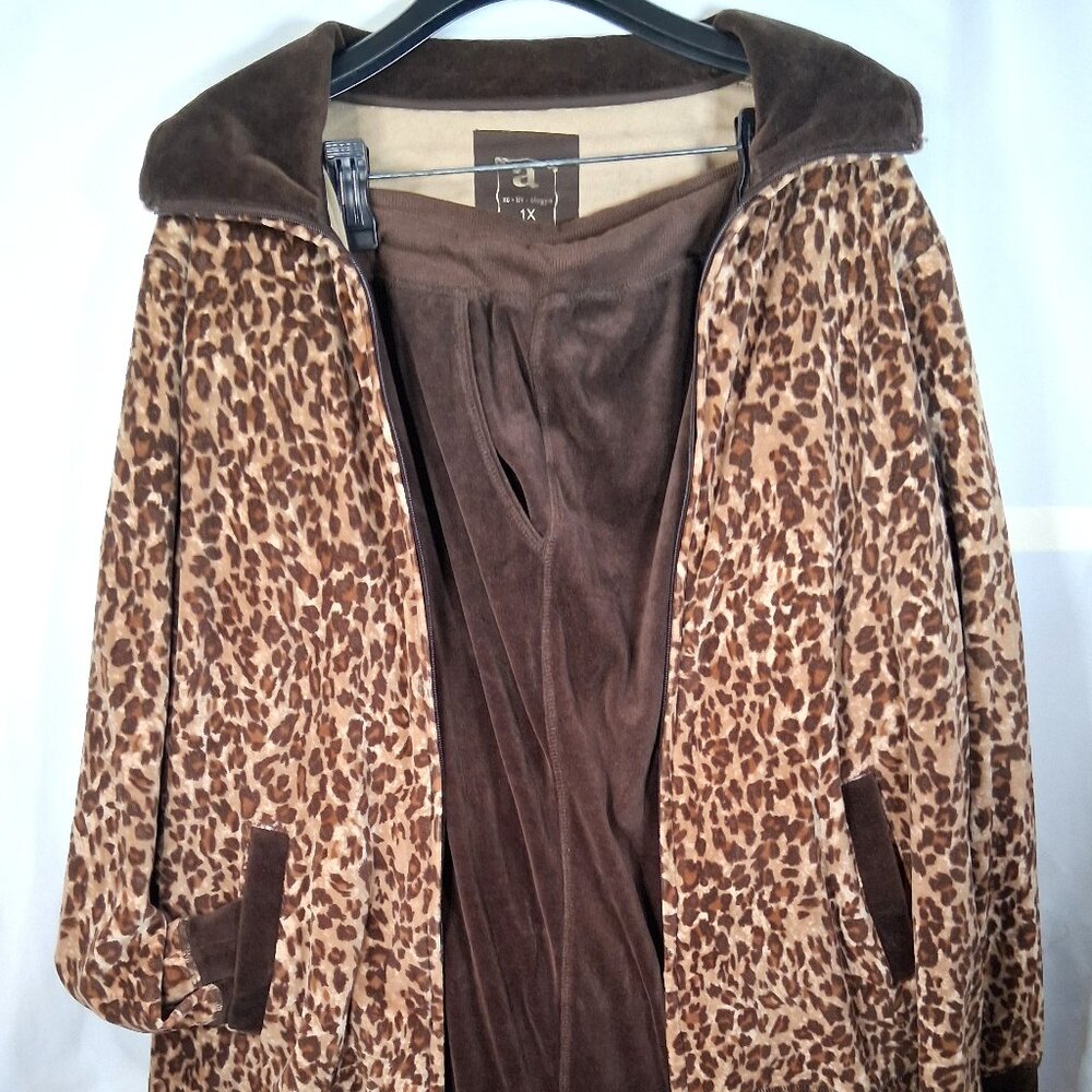 ACTIVE ology Women's Animal Print 2-piece Set Size 1X